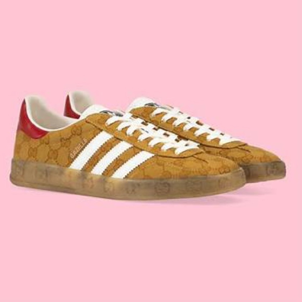 ☀️☀️☀️GucciXAddidas Collab Sneakers! Excellent used condition! ☀️☀️☀️☀️